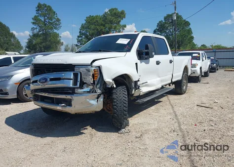 2019 Ford F-250 Xl z USA, uszkodzony, nr VIN 1FT7W2BTXKEF20924